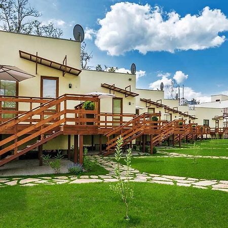 Dacha Na Desne 호텔 키예프 외부 사진