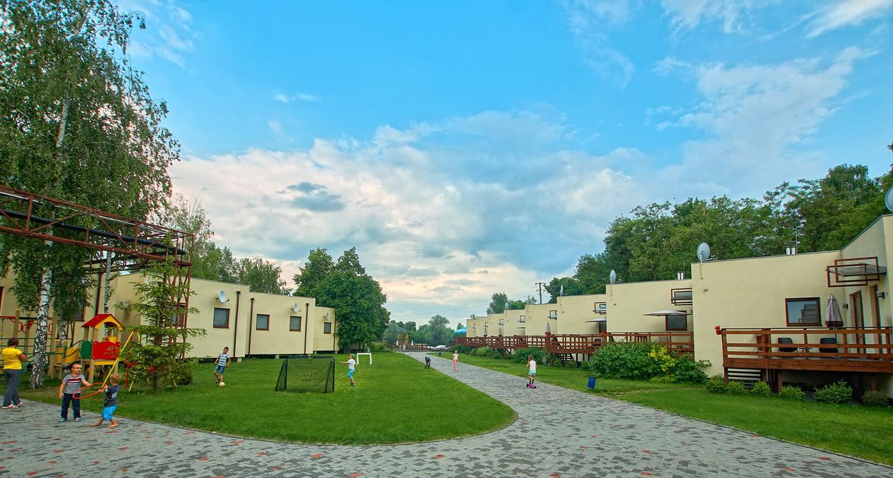 Dacha Na Desne 호텔 키예프 외부 사진